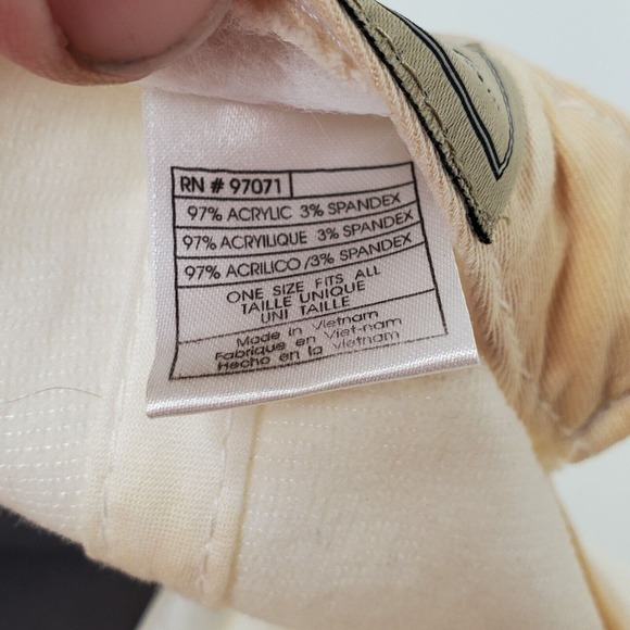 VTG Hooters Restaurant Merchandise Baseball Cap Strapback Hat Embroidered H Logo - Picture 12 of 12